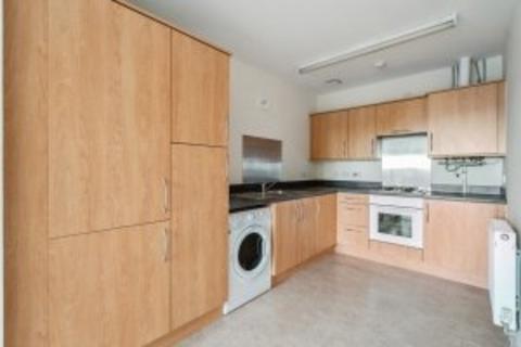 1 bedroom flat for sale, Bells Hill Green, Stoke Poges, Slough, Buckinghamshire