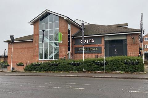 1 bedroom flat for sale, Bells Hill Green, Stoke Poges, Slough, Buckinghamshire