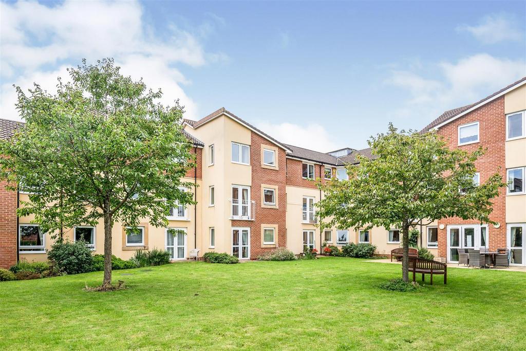 Fussells Court
