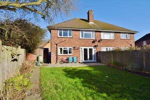 136 Tolcarne Drive, Pinner, HA5 2DR