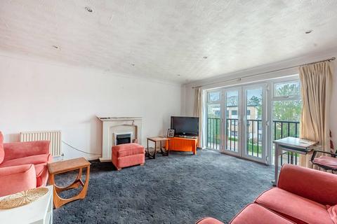 2 bedroom flat for sale, Pinner, Pinner, HA5