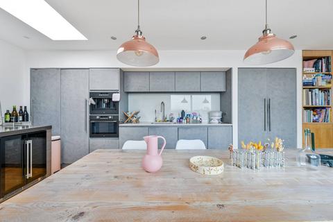 Flat 7, 19 Redchurch Street, London, E2 7DJ