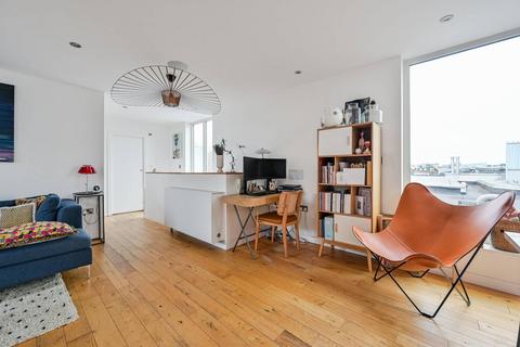 Flat 7, 19 Redchurch Street, London, E2 7DJ