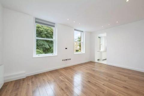 3 bedroom apartment for sale, Ladywell Court, 22 East Heath Road, Hampstead