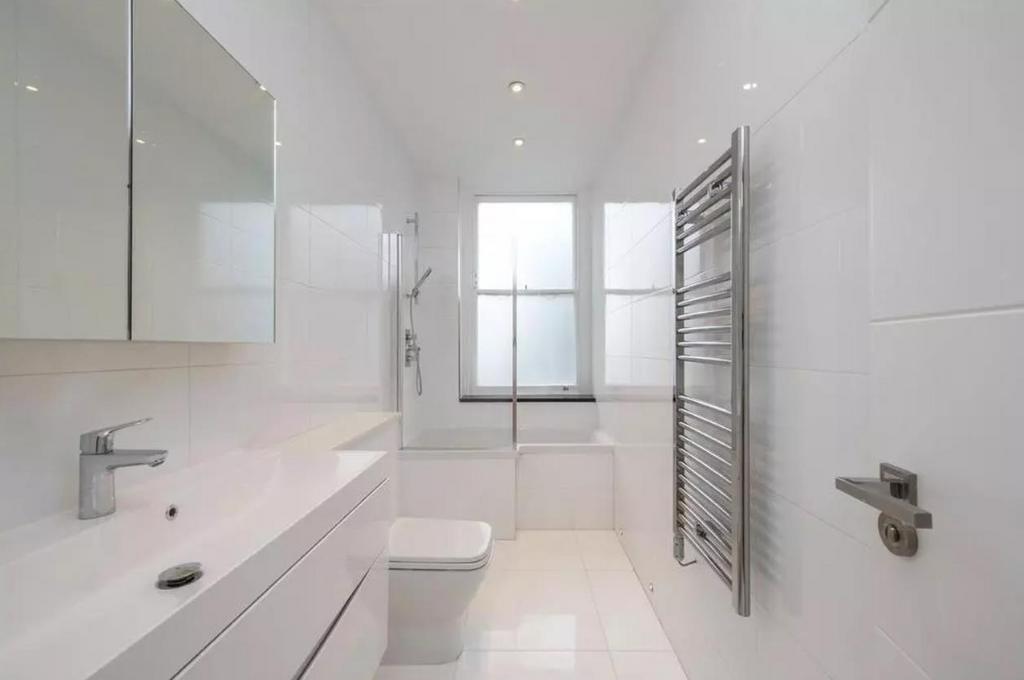 Bathroom.png