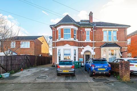 3 bedroom maisonette for sale, Alma Road, Portswood, Southampton, Hampshire, SO14