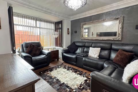 4 bedroom semi-detached house for sale, Newcastle upon Tyne NE5