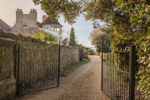 6 bedroom house for sale, Yarmouth, Isle of Wight