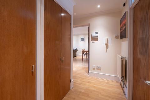 2 Barleycorn Way, London, E14 8DE