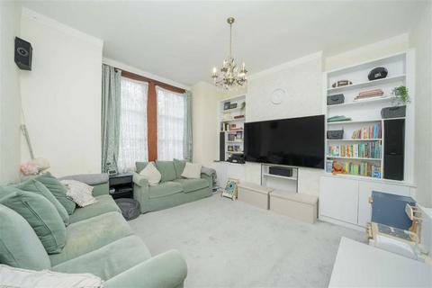 3 bedroom terraced house for sale, Larch Road, London NW2