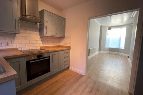 2 bedroom flat to rent, Marlborough Street South, South Shields