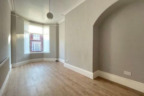 2 bedroom flat to rent, Marlborough Street South, South Shields