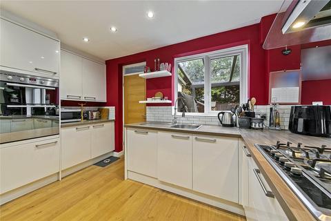 30 Egerton Road, Twickenham, TW2 7SP
