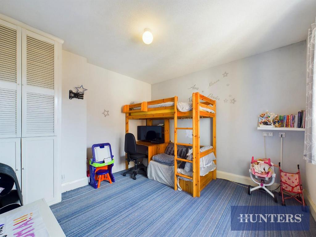 CAM03696 G0-PR0396-STILL002.jpg