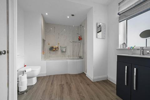 16 Elm Lane, Capel St Mary, Ipswich, IP9 2HS