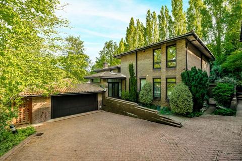 4 bedroom detached house for sale, Highfields Grove, London N6