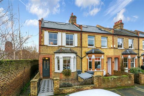 3 bedroom end of terrace house for sale, Silverhall Street, Old Isleworth, TW7