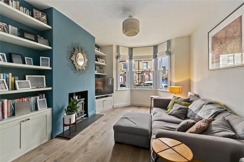 3 bedroom end of terrace house for sale, Silverhall Street, Old Isleworth, TW7