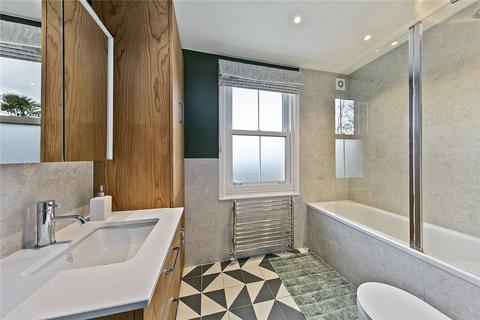 33 Silverhall Street, Isleworth, TW7 6RF