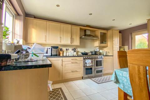 6 bedroom detached house for sale, Greenhaze Lane, Great Cambourne, Cambridge