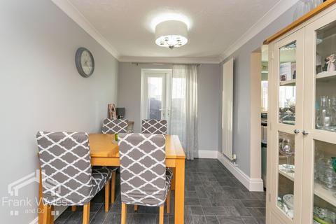 3 bedroom mews for sale, The Hawthorns, Lytham St. Annes, Lancashire