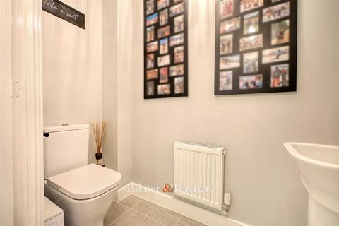 14 Cross Road, Clacton-on-sea, CO16 8GE