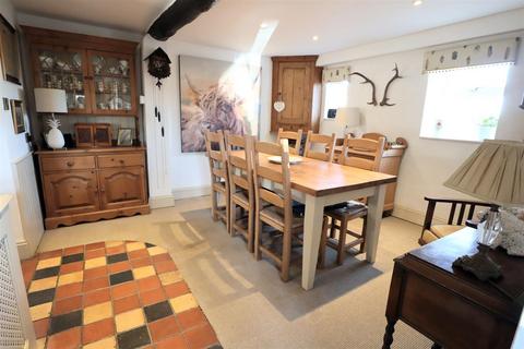 25 Ashwell Road, Whissendine, Oakham, LE15 7EN