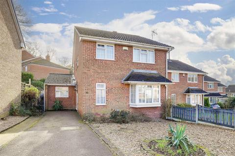 4 bedroom detached house for sale, Pennine Close, Arnold NG5