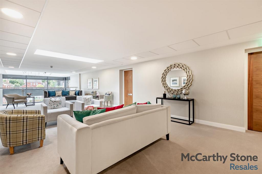 Homeowners Lounge