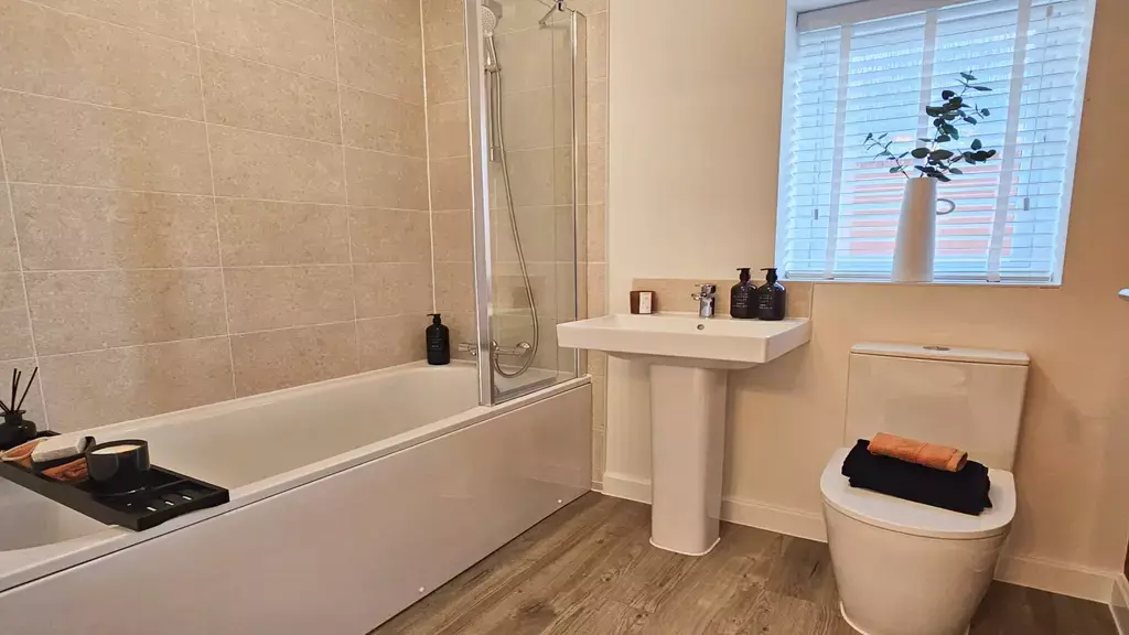 Harper Crewe - On The Market -