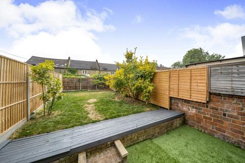 226c Brownhill Road, Catford, London, SE6 1AT