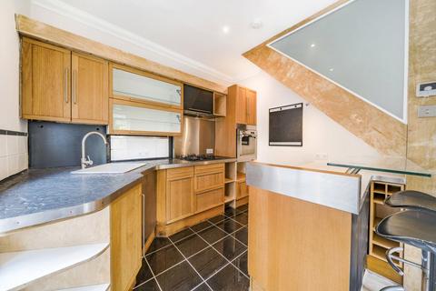 226c Brownhill Road, Catford, London, SE6 1AT