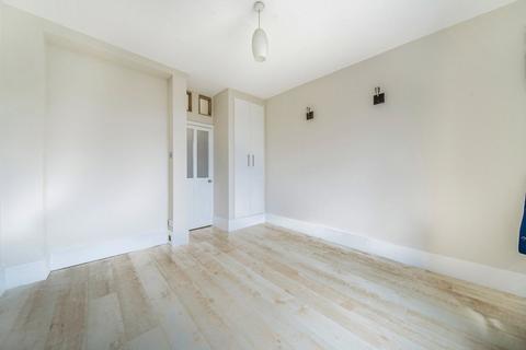 226c Brownhill Road, Catford, London, SE6 1AT