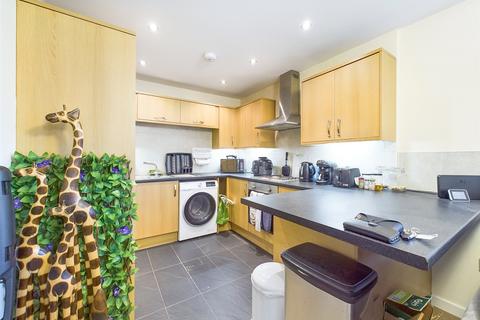 1 bedroom apartment for sale, High Street, Christchurch, Dorset, BH23