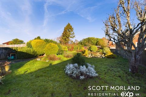 3 bedroom detached bungalow for sale, Highlands Road, Basingstoke RG22