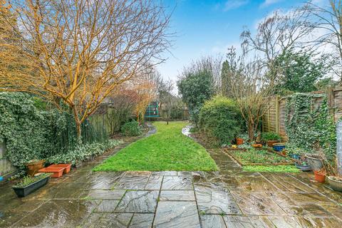 3 bedroom semi-detached house for sale, Wynchlands Crescent, St Albans, AL4