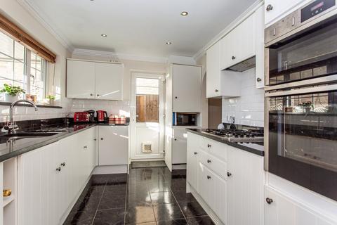 25 Barbrook Way, Bicknacre, Chelmsford, CM3 4HP