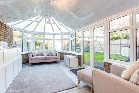 25 Barbrook Way, Bicknacre, Chelmsford, CM3 4HP