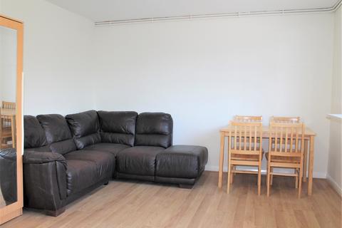 2 bedroom flat to rent, Gayton Road, Harrow HA1