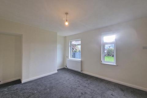 2 bedroom house to rent, Cowdray Square, Deal, CT14