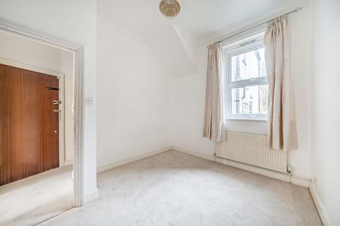 2 bedroom flat for sale, Lower Road, London, SE16