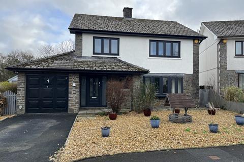 4 bedroom detached house for sale, Parc Cawdor, Ffairfach, Llandeilo, Carmarthenshire.