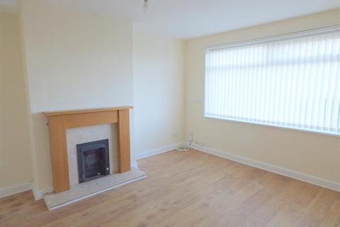 3 bedroom terraced house to rent, Liverpool Road, Huyton, Liverpool