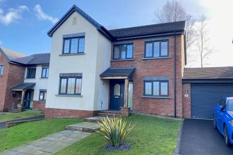 4 bedroom detached house for sale, Lon Ty Cwm, Carmarthen