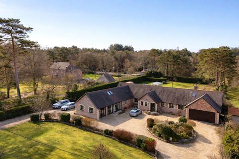 undefined, Wayside Road, St. Leonards, Ringwood, Dorset, BH24