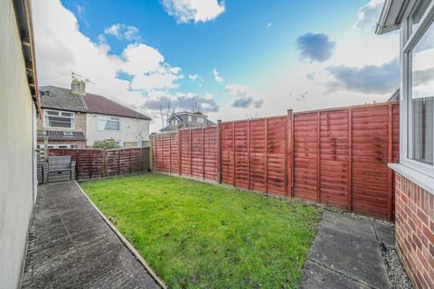 3 bedroom semi-detached house for sale, Abbeydale Grove, Kirkstall, LS5