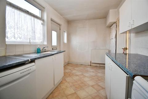 2 bedroom end of terrace house for sale, Hedon Road, Hull