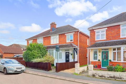 3 bedroom semi-detached house for sale, Six Oaks Road, North Baddesley, Hampshire