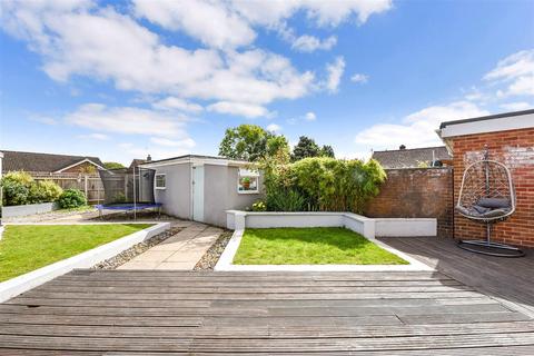 3 bedroom semi-detached house for sale, Six Oaks Road, North Baddesley, Hampshire