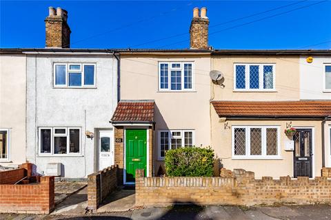 2 bedroom terraced house for sale, Shaftesbury Road, Romford, RM1